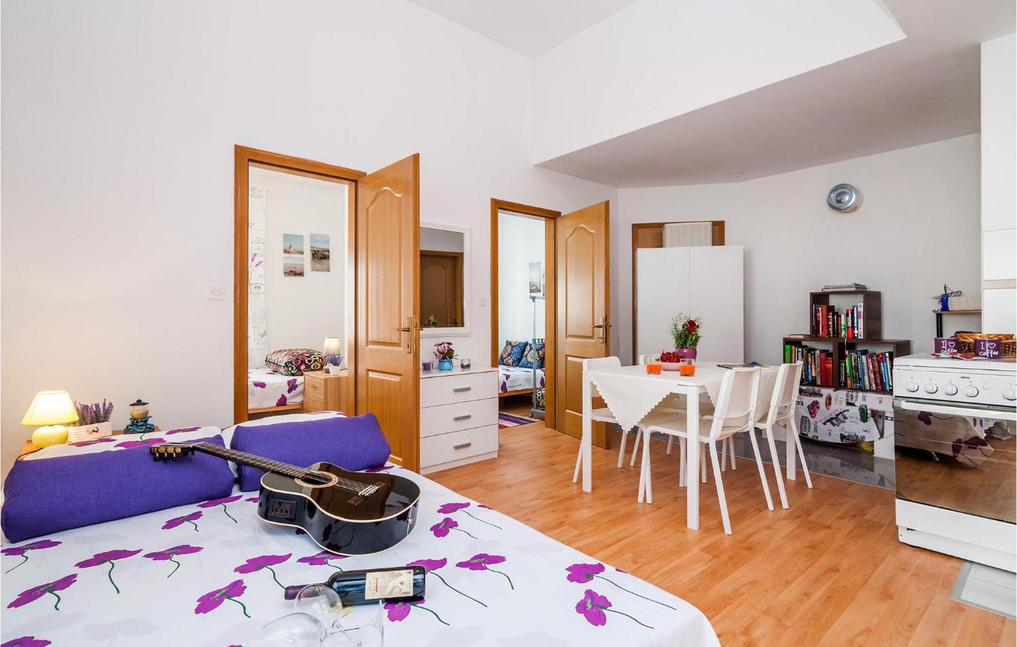 Nice Apartment In Vinjerac With Kitchen Zewnętrze zdjęcie