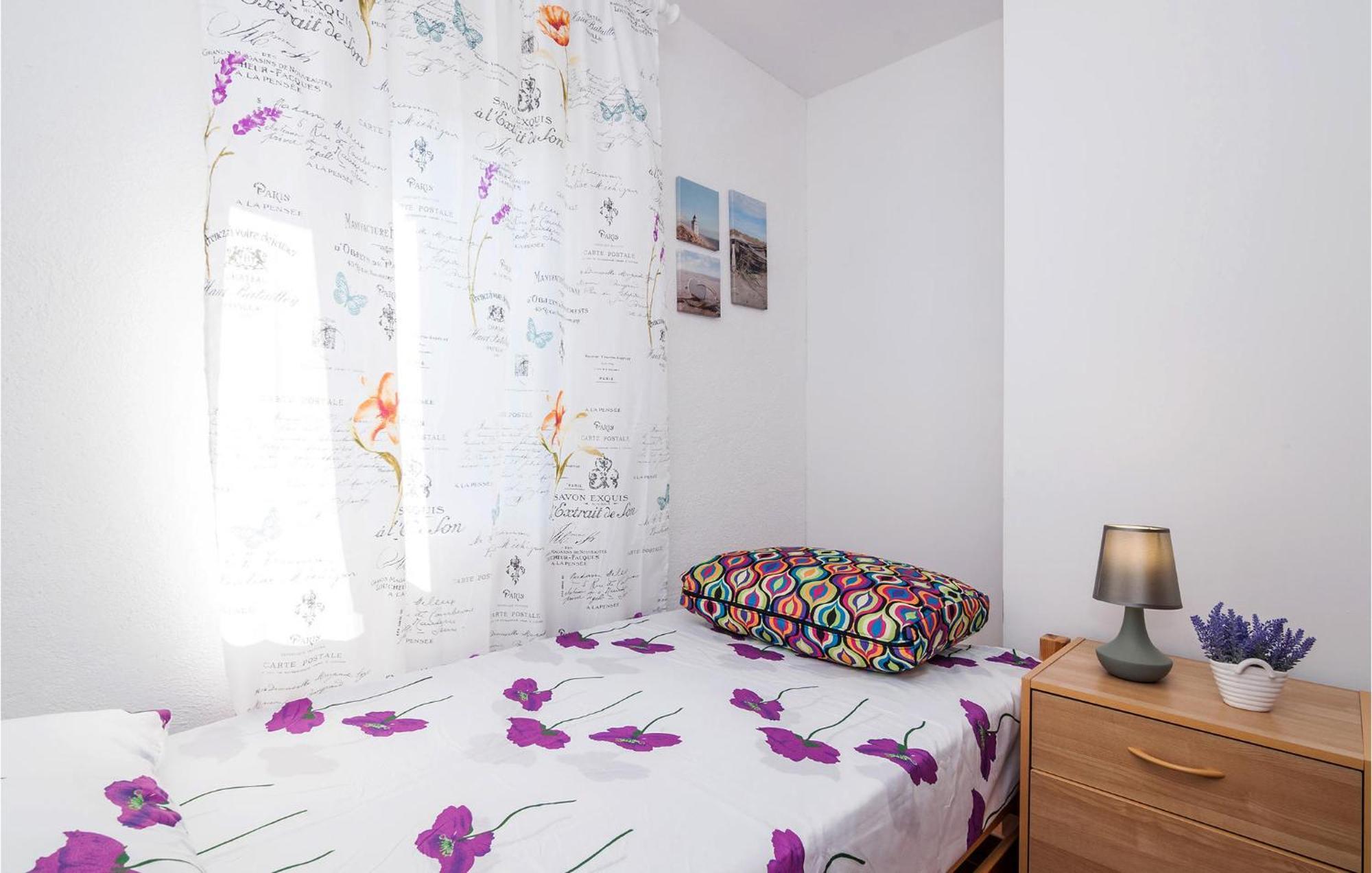 Nice Apartment In Vinjerac With Kitchen Zewnętrze zdjęcie